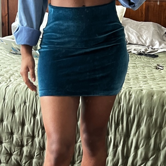 BCBGeneration Teal Velvet Mini Skirt - Picture 1 of 4